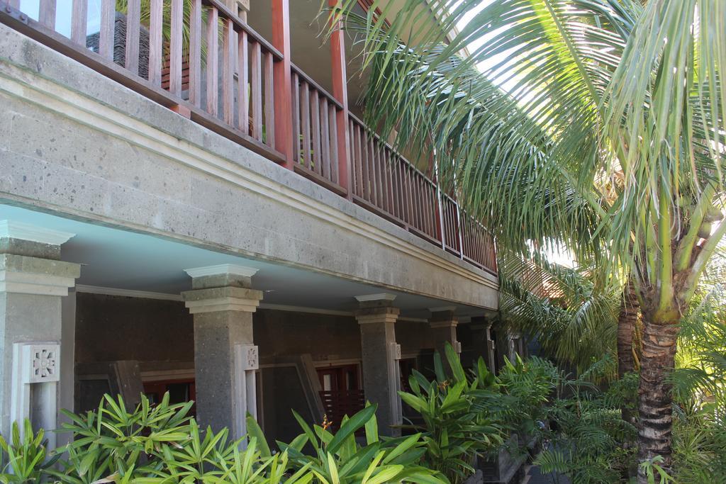 Letos Kubu Homestay Кута Екстериор снимка