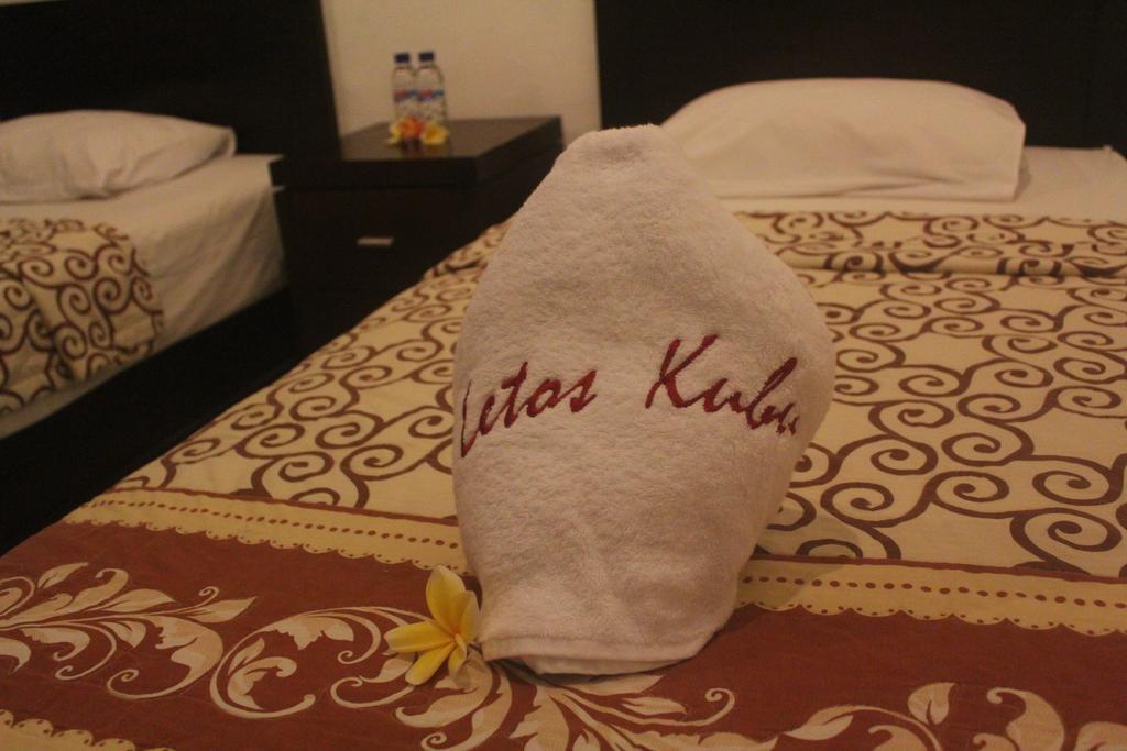 Letos Kubu Homestay Кута Екстериор снимка
