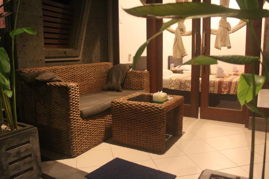 Letos Kubu Homestay Кута Екстериор снимка
