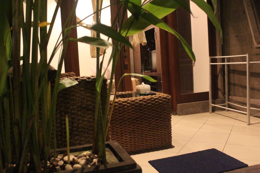 Letos Kubu Homestay Кута Екстериор снимка