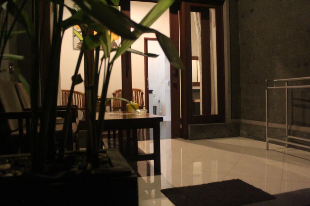Letos Kubu Homestay Кута Екстериор снимка