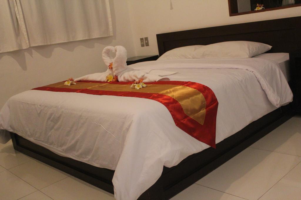 Letos Kubu Homestay Кута Екстериор снимка
